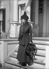 Mrs. Newton D Baker, 1917. Creator: Harris & Ewing.