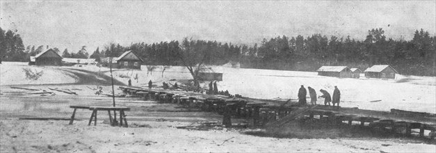 'La Diversion Russe de Bukovine, Petrograd, janvier 1916; Etablissement d'un pont le..., 1916. Creator: Unknown.