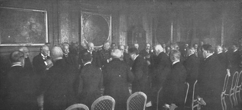 'Le voyage des ministres Francais en Italie; Les toasts apres le dejeuner a la Villa..., 1916. Creator: Unknown.