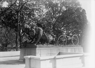 Grant Memorial at Capitol - Caisson Group of Statuary, 1914.