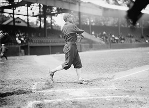 Hal Chase, Chicago Al (Baseball), 1913.