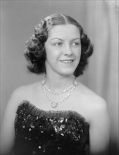 Henderson, Adrianne, Miss - Portrait, 1939.