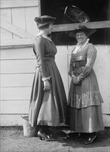 Horse Shows - Miss C. Vauclain And Mrs. Leiber, 1916.