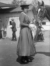 Horse Shows - Miss C. Vauclain, 1916.