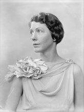 Landreth, Earl, Mrs. - Portrait, 1933.