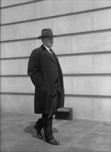 Lenroot, Irving Luther. Rep. from Wisconsin, 1909-1918; Senator, 1918-1927, 1917.