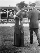 Mcmurry, Miss Ethel, Horse Show, 1914.