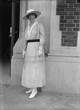 Park View School - Miss Margaret Wilson, 1917.