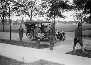 Red Cross Motor Corps - Groups, 1917.