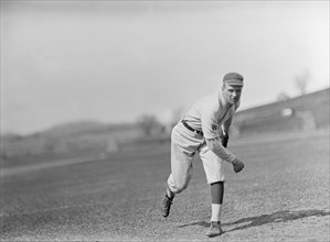 Victor Bickers, Washington Al, at University of Virginia, Charlottesville (Baseball), 1913.