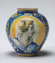Drug jar with heads of women, c. 1550/1570.
