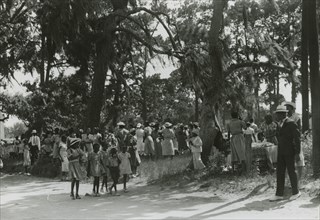 African Americans celebrating the Independence Day and picnicking in a park, June 1939.