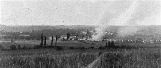 'Panoramas du champ de bataille, a l'ouest de la Meuse; bombardement du village..., 1916. Creator: Unknown.