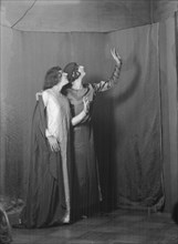 Guthrie dancers, between 1924 and 1929. Creator: Arnold Genthe.