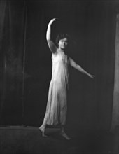 Elsie Dufour dancer, between 1918 and 1920. Creator: Arnold Genthe.
