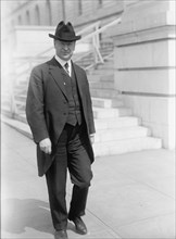 Murdock, Victor. Rep. from Kansas, 1903-1915; Federal Trade Commissioner, 1917-1925, 1913. Creator: Harris & Ewing.