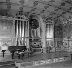 Pipe Organ at The Mexican Embassy, Washington, D.C., between 1910 and 1920. Creator: Harris & Ewing.
