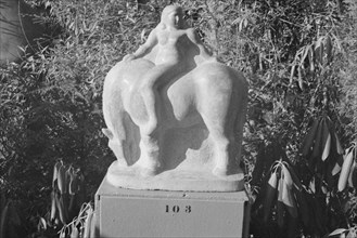 Zorach sculpture show, ca. 1922. Creator: Arnold Genthe.