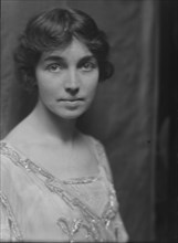 Birmingham, Alma, Miss, portrait photograph, 1914 Jan. 10. Creator: Arnold Genthe.