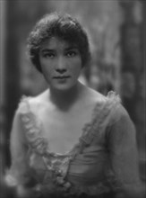 Cushman, Clarina, Miss, portrait photograph, 1914 Apr. 10. Creator: Arnold Genthe.