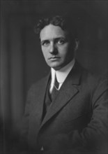 Duquesne, Mr., portrait photograph, 1913. Creator: Arnold Genthe.