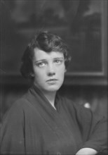 Elwood, Catharine, Miss, portrait photograph, 1915 Apr. 7. Creator: Arnold Genthe.