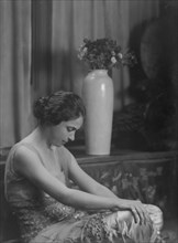 Gillican, Lucile, Miss, portrait photograph, 1915. Creator: Arnold Genthe.