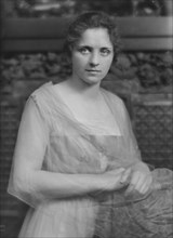 Guthrie, J., Miss, portrait photograph, 1916 May 12. Creator: Arnold Genthe.