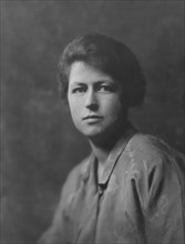 Ingram, Charles, Mrs., portrait photograph, 1916 Apr. 12. Creator: Arnold Genthe.