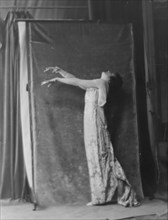 Lasell, Hildegarde, Miss, portrait photograph, 1916. Creator: Arnold Genthe.