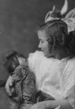 McMahon girl (child), portrait photograph, 1913 Aug. 13. Creator: Arnold Genthe.
