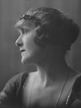 Petrass, Sari, Miss, portrait photograph, 1917 May 25. Creator: Arnold Genthe.