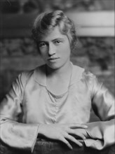 Rieber, D., Miss, portrait photograph, 1916. Creator: Arnold Genthe.