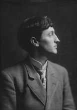 Sterling, George, Mr., portrait photograph, between 1906 and 1914. Creator: Arnold Genthe.