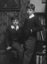 Two unidentified boys, possibly children of Mrs. Isaac Untermeyer [i.e. Untermyer,]..., 1913. Creator: Arnold Genthe.