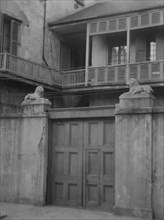 Lion Gate, New Orleans, between 1920 and 1926. Creator: Arnold Genthe.