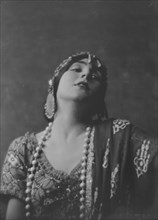 Fontaine, Miss, portrait photograph, 1916 Jan. 30. Creator: Arnold Genthe.