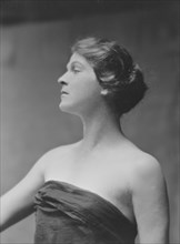 Katzenbaum, Claire, Miss, portrait photograph, 1916. Creator: Arnold Genthe.