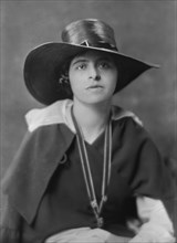 Wanger, Beatrice, Miss, portrait photograph, 1918 or 1919. Creator: Arnold Genthe.