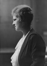 Gibson, Charles Dana, Mrs., portrait photograph, 1917 July 3. Creator: Arnold Genthe.