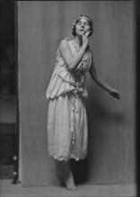 Lopoukhova, Lydia, Miss, 1914 Feb. 4. Creator: Arnold Genthe.