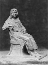 Sculpture of Mrs. I. Dallett, 1914 May 28. Creator: Arnold Genthe.