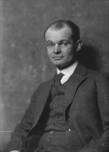Mr. Clarence B. Kelland, portrait photograph, 1917 Dec. 13. Creator: Arnold Genthe.