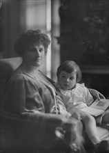 Mrs. John D. Rockefeller Jr and son David, portrait photograph, 1919 Mar. 18. Creator: Arnold Genthe.