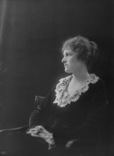 Miss Amory, portrait photograph, 1919 Feb. 27. Creator: Arnold Genthe.