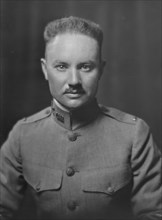 Lieutenant R.S. Burg, portrait photograph, 1918 June. Creator: Arnold Genthe.
