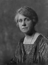 Mrs. N.G. Crane, portrait photograph, 1917 Dec. 17. Creator: Arnold Genthe.
