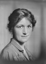 Mrs. Ernest Dudley, portrait photograph, 1918 Aug. 3. Creator: Arnold Genthe.