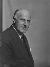 Mr. Frederick Hoover, portrait photograph, 1918 Sept. 18. Creator: Arnold Genthe.