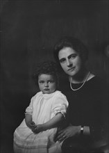 Mrs. Milton M. Klein and child, portrait photograph, 1918 Dec. 12. Creator: Arnold Genthe.